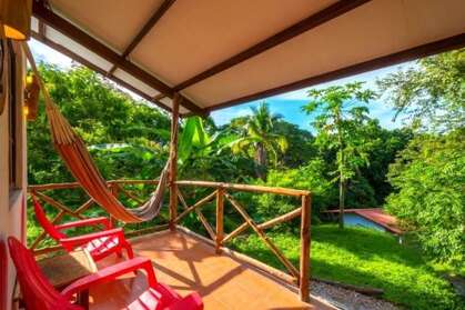 <br />
<b>Notice</b>: Undefined property: stdClass::$title in <b>/home/vivre/public_html/mod/event/item.php</b> on line <b>17</b><br />