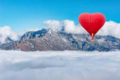 Dossier : Le jour où tu cesses de résister… La Vie commence à t’aider!