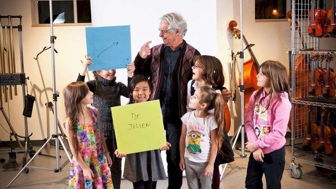 DOSSIER : Placer les enfants au cœur de nos priorités Rencontre avec le Dr Gilles Julien