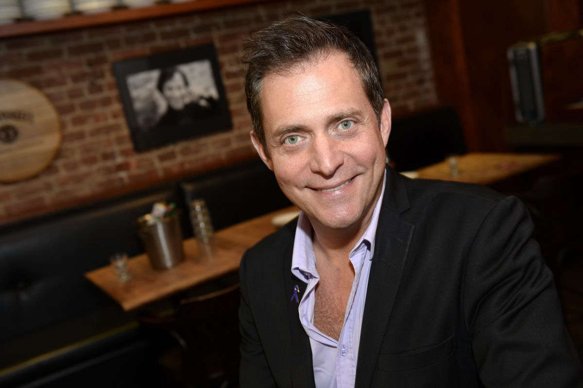 DOSSIER : Analphabète émotionnel, moi? Oui, je l’ai déjà été!  Rencontre avec Jasmin Roy