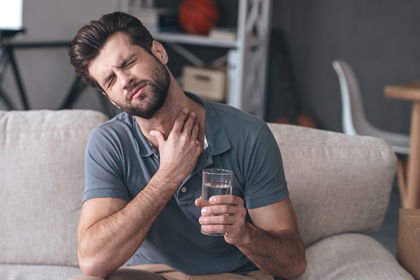 SANTÉ GLOBALE : Quand la gorge picote... Agissez sans tarder!